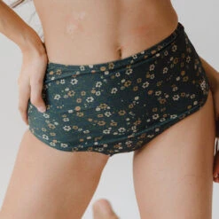 Flora High-Waisted Bottoms -Albionfit Store 369A0339