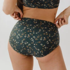 Flora High-Waisted Bottoms -Albionfit Store 369A0355
