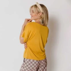 Boxy Tee, Mustard -Albionfit Store 369A1427final 9aef0e86 b511 47ff a2c9 0334bdd0fb1a