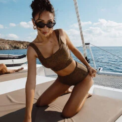 Amber Olivia Swim Crop -Albionfit Store 369A2084final