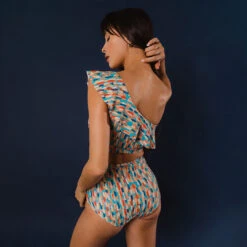 Icon Wave Crop, Athens Sunset -Albionfit Store 369A2281final