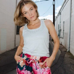 Exhale Tank, Brindle -Albionfit Store 369A3053final d8a7465a cc13 4d65 abaa 690c44702d1e 1