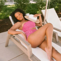 Red Gingham Icon Crop -Albionfit Store 369A4224final ef64e000 09e7 4f8c a736 7915e7a8cb40