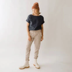 Atlas Ribbed Blouse, Navy -Albionfit Store 369A4245