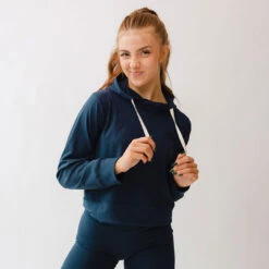 Intention Hoodie, Navy -Albionfit Store 369A5861final d3ef7c50 d48a 46c5 b434 0d5c276ec977 1