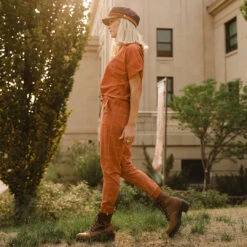 Boss Crop Tee, Rust Windowpane -Albionfit Store 369A6342final