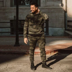 Men's At Ease Joggers, Green Camo -Albionfit Store 369A6424final