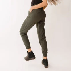 Destination Joggers, Heather Green -Albionfit Store 369A7240final