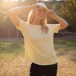 Boyfriend Tee, Yellow -Albionfit Store 369A8243