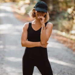 Intention Compression 3/4 Leggings, Black -Albionfit Store 369A8279final