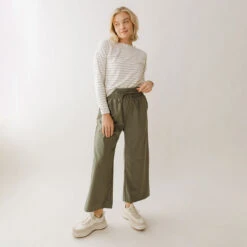 Audrey Wide Leg Pants, Olive -Albionfit Store 369A8681final 339608b8 769a 4836 9571 918faae4d62b