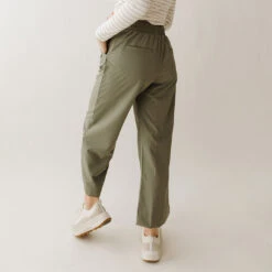Audrey Wide Leg Pants, Olive -Albionfit Store 369A8701final
