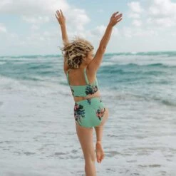 Rose Mint Smocked High-Waisted Bottoms -Albionfit Store 369A9026