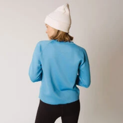 Midway Blue Neo Crop Sweatshirt -Albionfit Store 369A9537final