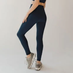 Intention Leggings 7/8, Navy -Albionfit Store 369A9653final