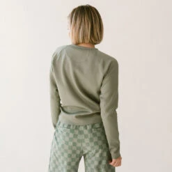 Olive Neo Crop Sweatshirt -Albionfit Store 369A9805final