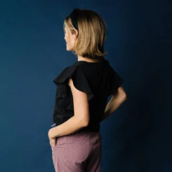 9 To 9 Boss Crop Tee, Black -Albionfit Store 369A9937final