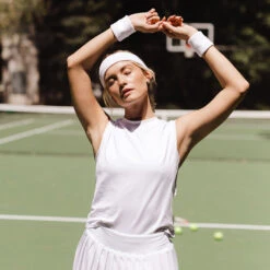 Venus Tank, White -Albionfit Store 89A6749final