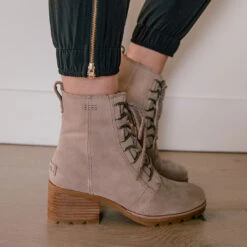 Sorel Cate Lace Suede, Omega Taupe -Albionfit Store CATE LACE BOOTIE WEB 13
