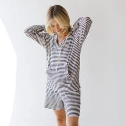 Sailor Stripe Shorts, Navy Stripe -Albionfit Store I2A9322final 7d472332 afec 44dc bce1 eeebcaf139b5