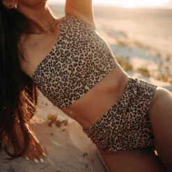 Pursuit Icon Swim Crop -Albionfit Store ICON CROP PURSUIT 2