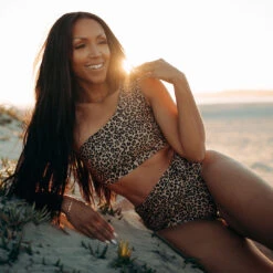 Pursuit Icon Swim Crop -Albionfit Store ICON CROP PURSUIT 3