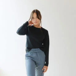 Black Neo Crop Sweatshirt 13 Black Neo Crop Sweatshirt -Albionfit Store NEO CROP SWEATSHIRT BLACK 3