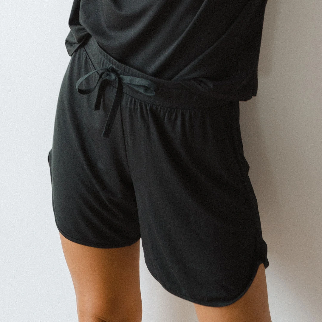 Serenity Shorts, Black 3 Serenity Shorts, Black