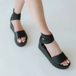 Sorel Cameron Flatform Ankle Strap, Black -Albionfit Store SOREL CAMERON FLATFORM ANKLE STRAP BLACK 7