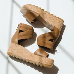 Sorel Cameron Flatform Ankle Strap, Velvet Tan -Albionfit Store SOREL CAMERON FLATFORM ANKLE STRAP VELVET TAN 3