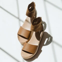 Sorel Cameron Flatform Ankle Strap, Velvet Tan -Albionfit Store SOREL CAMERON FLATFORM ANKLE STRAP VELVET TAN 8