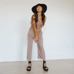 The Yes Please Jumper, Mocha -Albionfit Store YES PLEASE JUMPER ROSE 1