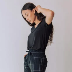 Basic V Neck Tee, Bamboo Black -Albionfit Store blacktee 2iii 1