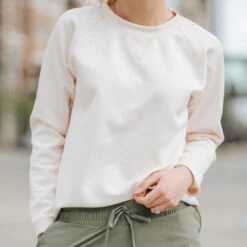 Blush Neo Crop Sweatshirt -Albionfit Store blush neo 3