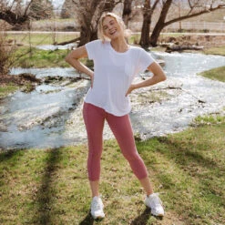 Intention Flow 3/4 Leggings, Mauve -Albionfit Store mauve capri leggings 48d8b013 8717 4733 b162 df4dbb7bd750